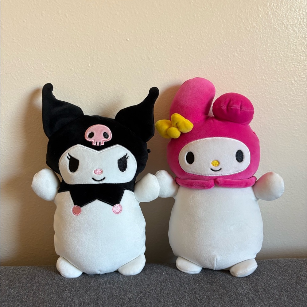Kuromi and My Melody Hugmee Squishmallows